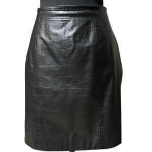 Genuine leather skirt
